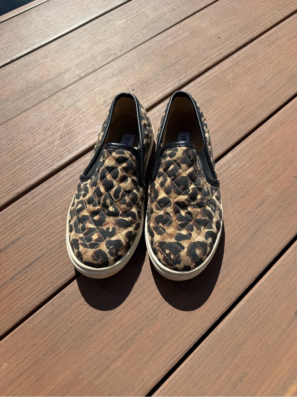 Slip-On Leopard Print woman’s Shoes - Black & Tan